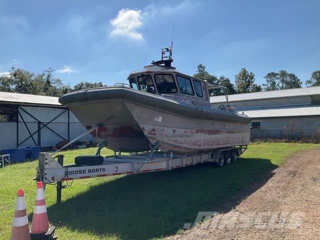  Moose M2-35 Arbetsbåtar, pråmar och pontoner