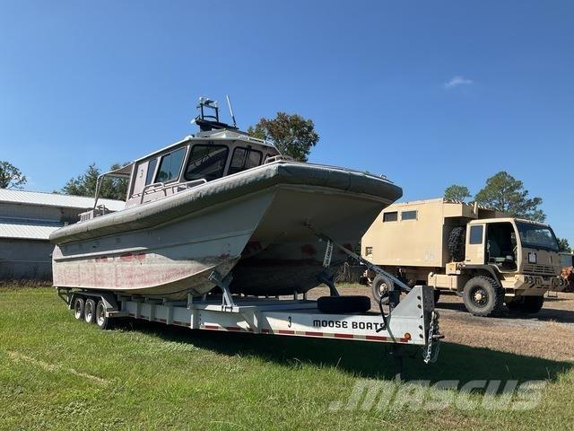  Moose M2-35 Arbetsbåtar, pråmar och pontoner