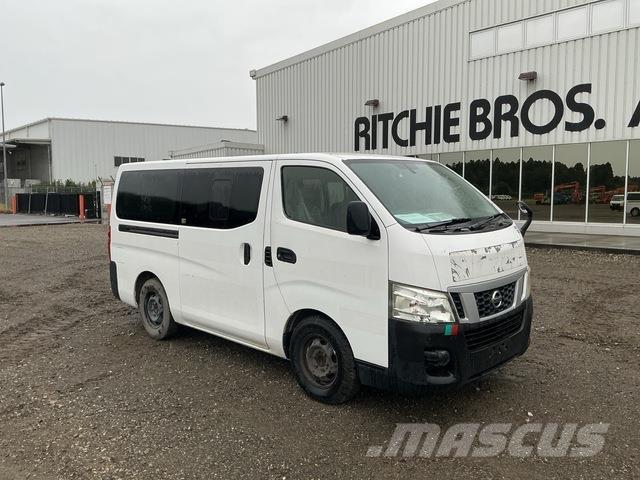 Nissan Caravan Minibussar