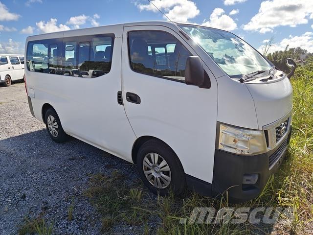 Nissan Caravan Minibussar