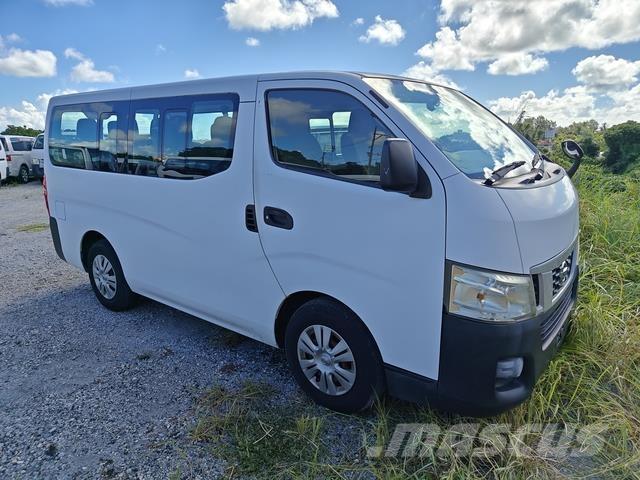 Nissan Caravan Minibussar
