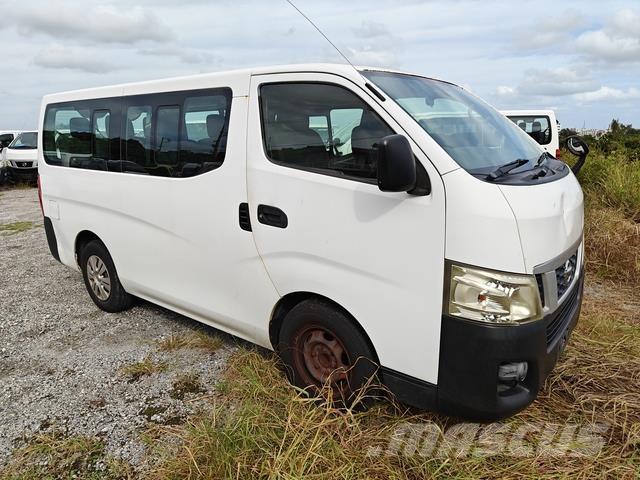Nissan Caravan Minibussar