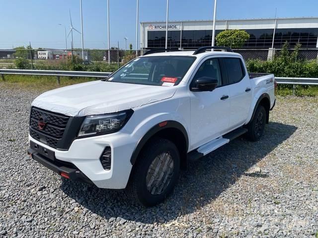 Nissan Navara Övriga bilar