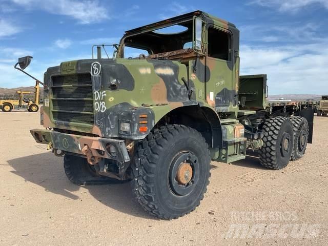 Oshkosh  Skåpbilar