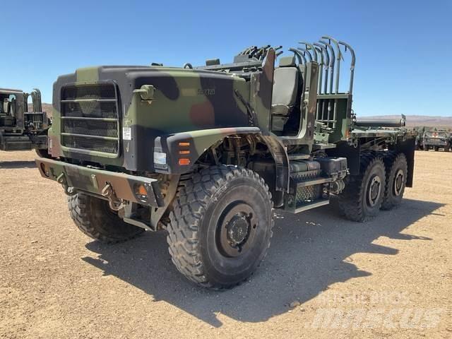 Oshkosh AMK23A1 Skåpbilar