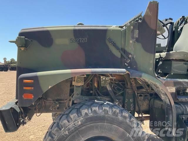 Oshkosh AMK23A1 Skåpbilar