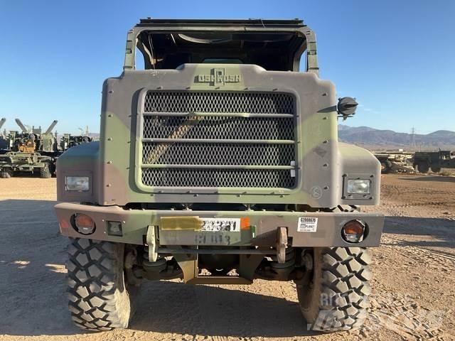 Oshkosh AMK29 Tippbilar