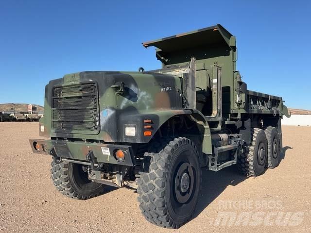 Oshkosh AMK29A1 Tippbilar