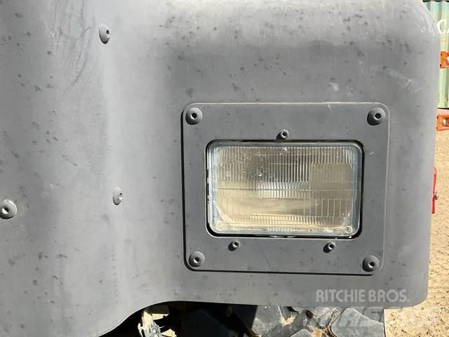 Oshkosh AMK29A1 Tippbilar