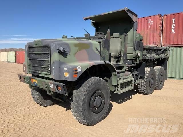 Oshkosh AMK29A1 Tippbilar