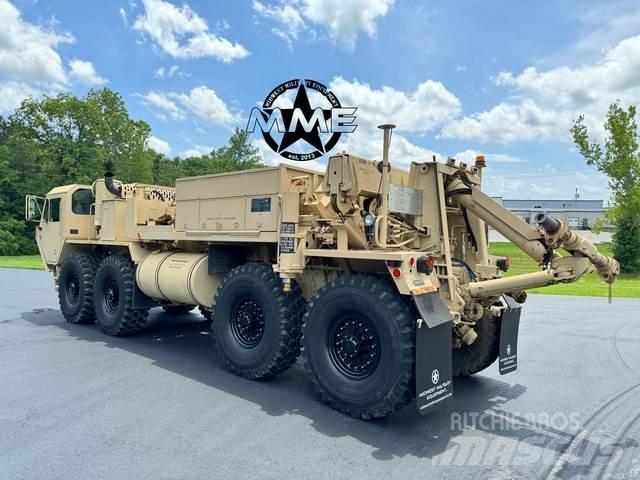 Oshkosh M984E1 Bärgningsbilar