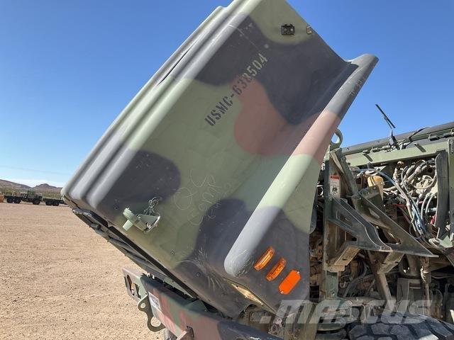 Oshkosh MTVR Skåpbilar
