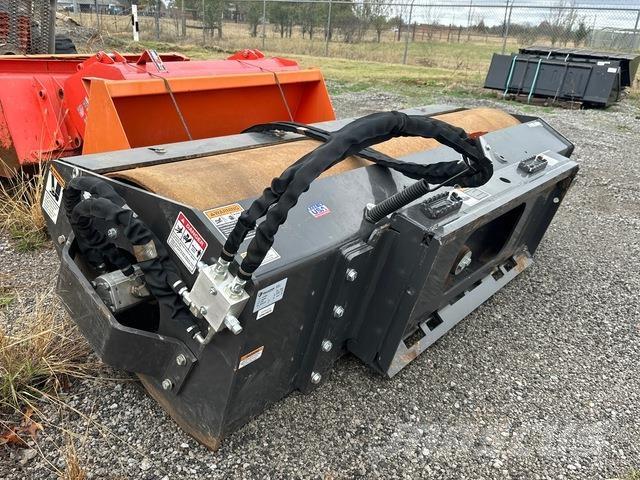 PALADIN VR84 Bogserande Vibratorvältar