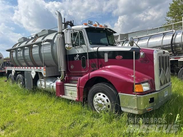 Peterbilt  Slamsugningsbil