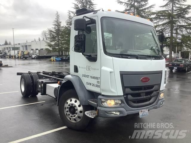 Peterbilt 220 Hytter och interiör