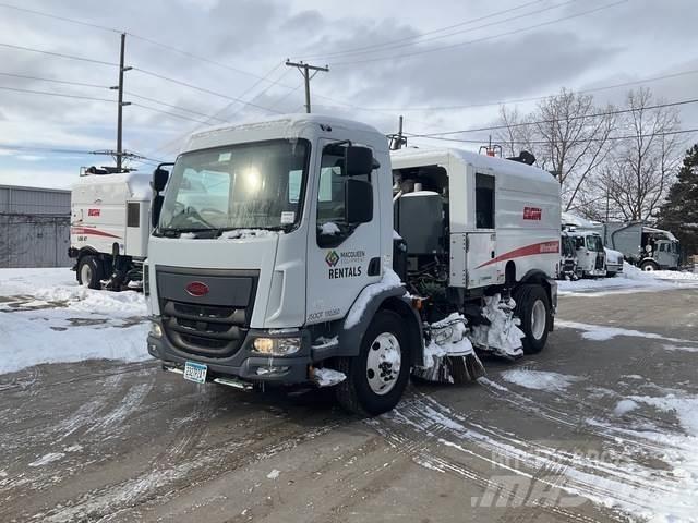 Peterbilt 220 Sopmaskiner