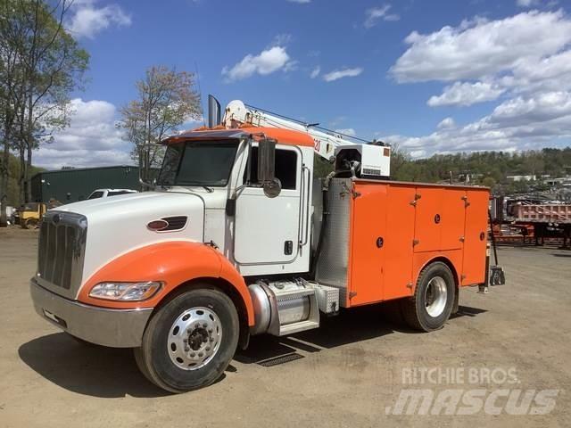 Peterbilt 335 Plogbilar