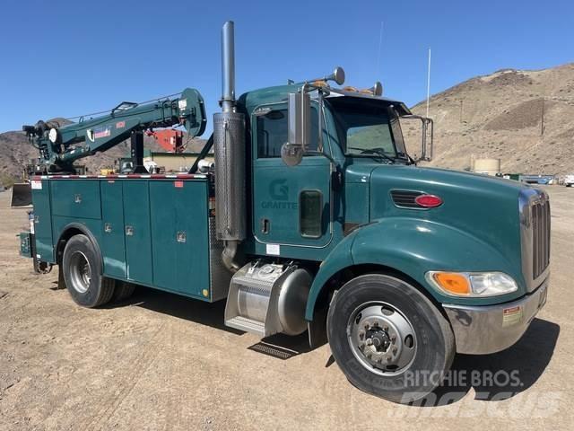 Peterbilt 335 Plogbilar