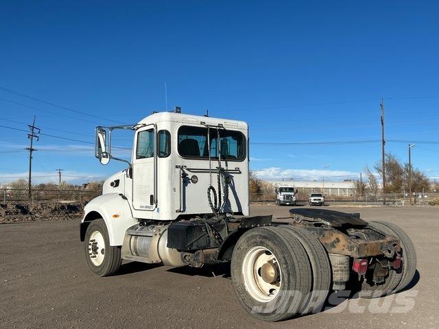 Peterbilt 335 Dragbilar