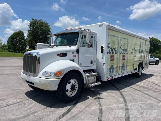 Peterbilt 337 Lastbilar för dryckesleveranser