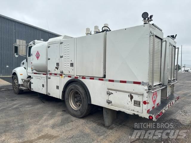 Peterbilt 337 Tankbilar