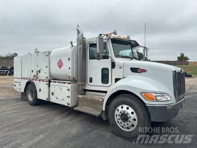 Peterbilt 337 Tankbilar