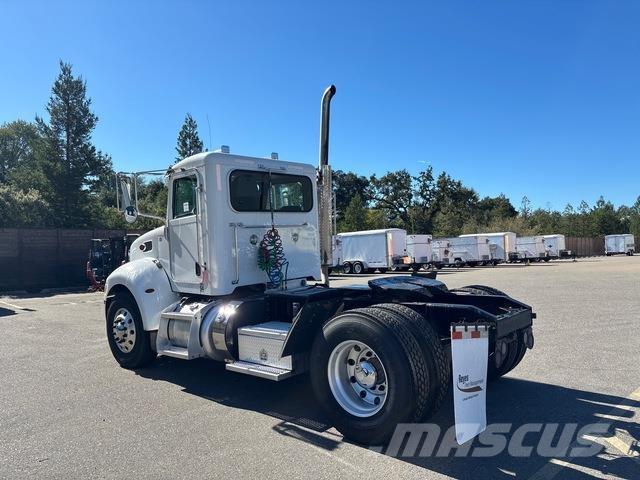 Peterbilt 337 Dragbilar