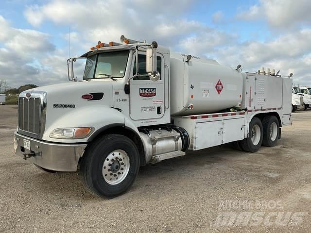 Peterbilt 348 Tankbilar