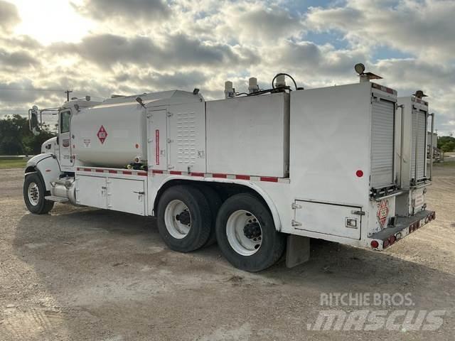 Peterbilt 348 Tankbilar
