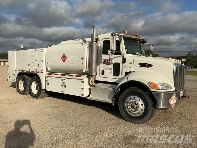 Peterbilt 348 Tankbilar