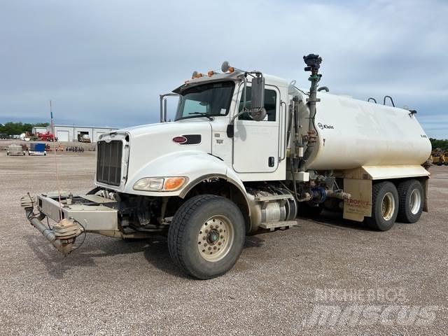 Peterbilt 348 Vattentankbilar