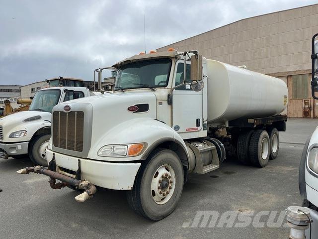 Peterbilt 348 Vattentankbilar