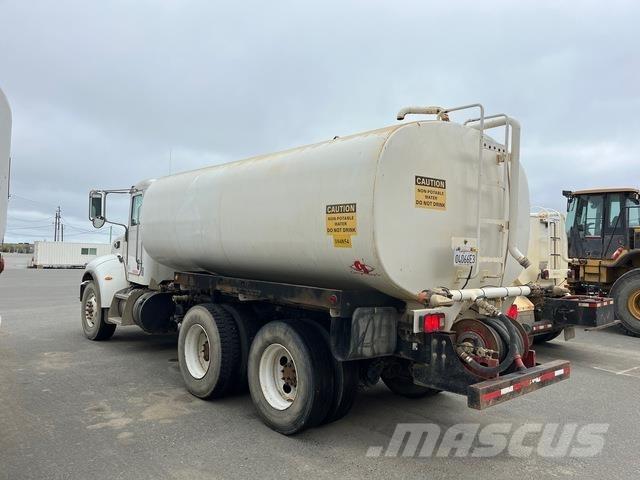 Peterbilt 348 Vattentankbilar