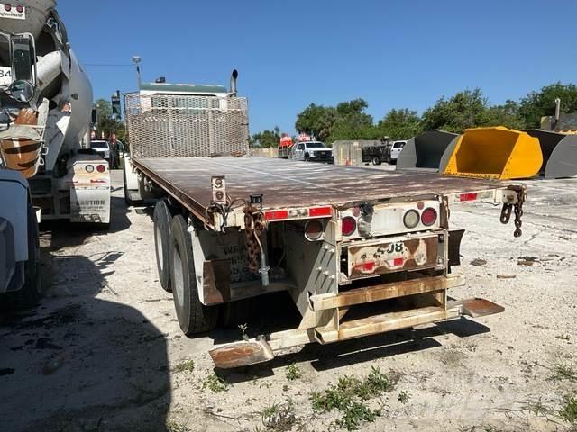 Peterbilt 357 Flakbilar