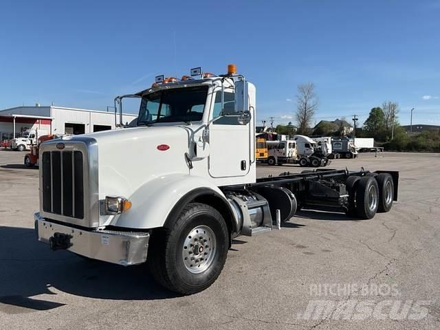 Peterbilt 365 Hytter och interiör