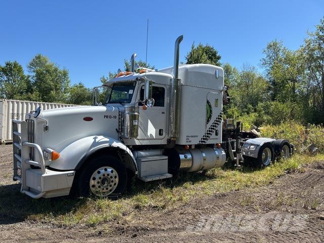 Peterbilt 367 Kranbilar