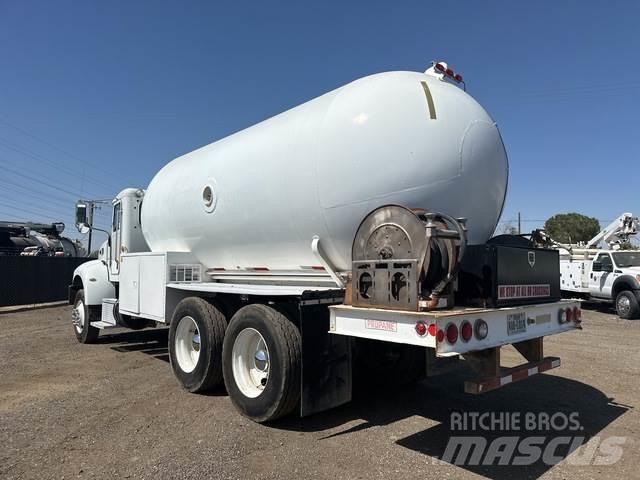 Peterbilt 382 Tankbilar