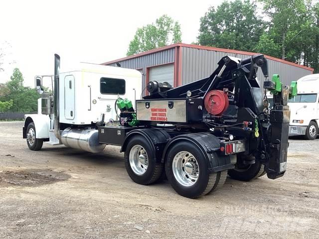 Peterbilt 388 Bärgningsbilar