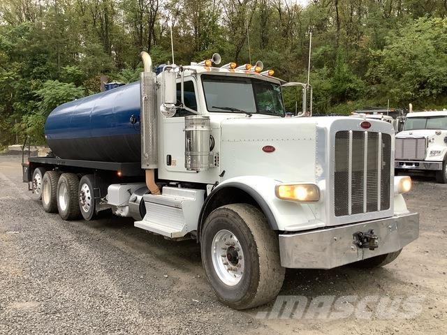 Peterbilt 389 Slamsugningsbil