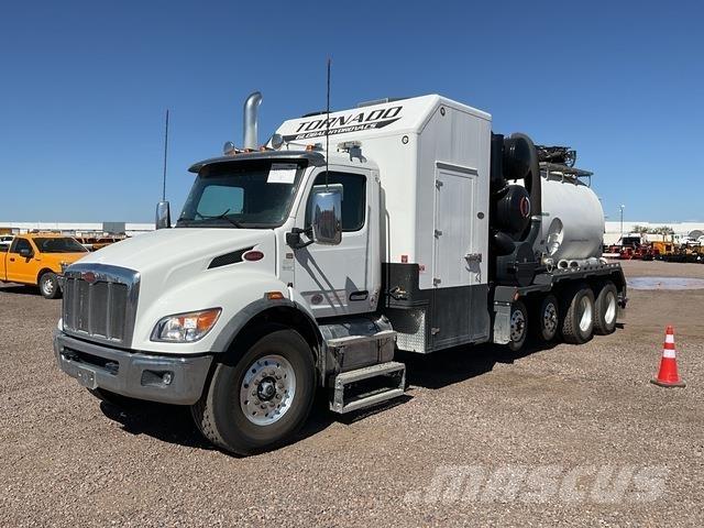Peterbilt 548 Bandgrävare