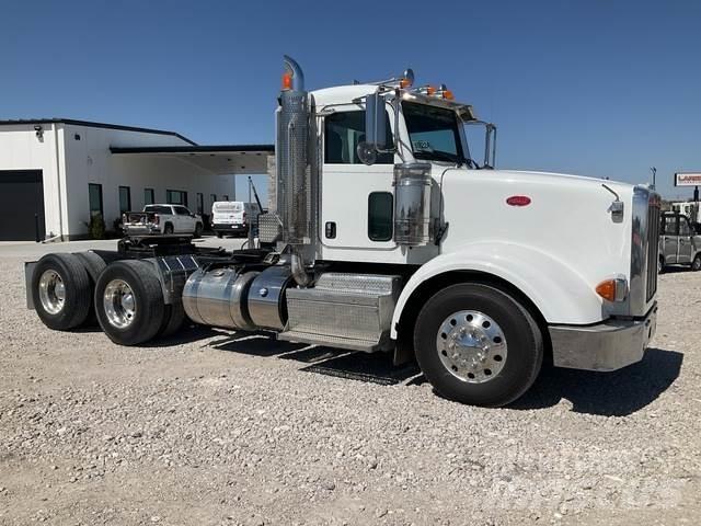 Peterbilt 567 Dragbilar