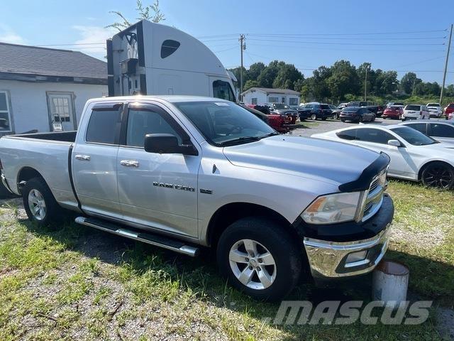 RAM 1500 Flakbilar/Pickuper