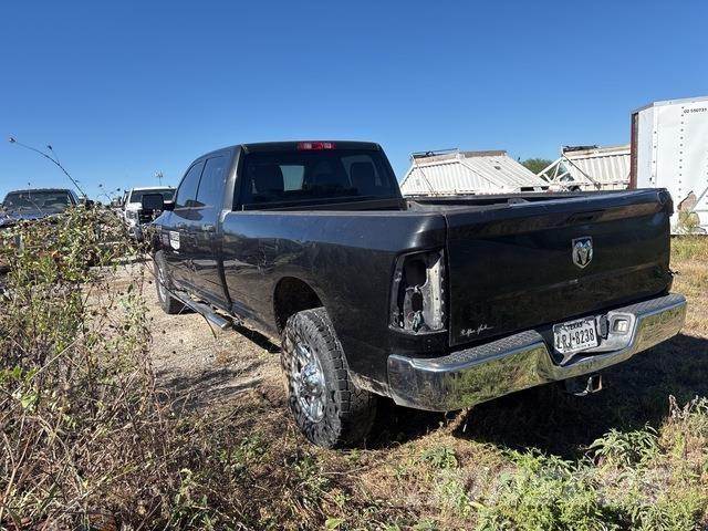 RAM 2500 Flakbilar/Pickuper