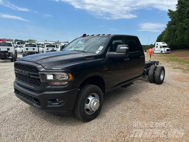 RAM 3500 Hytter och interiör