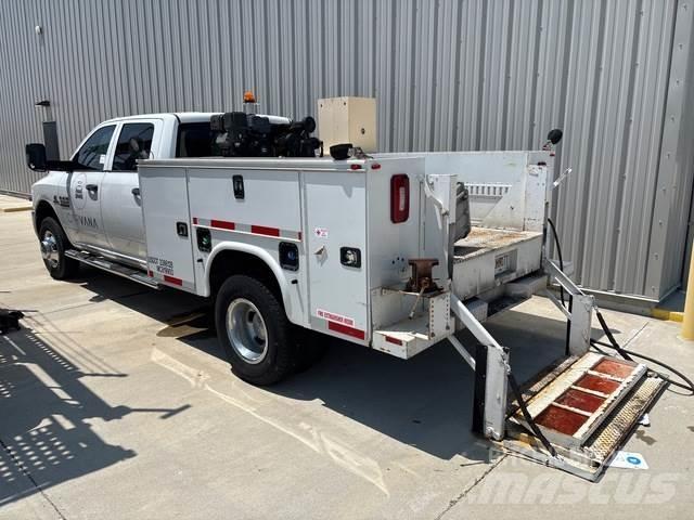 RAM 3500 Flakbilar/Pickuper