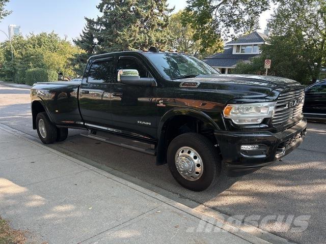 RAM 3500 Flakbilar/Pickuper