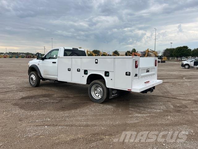 RAM 4500 Flakbilar/Pickuper