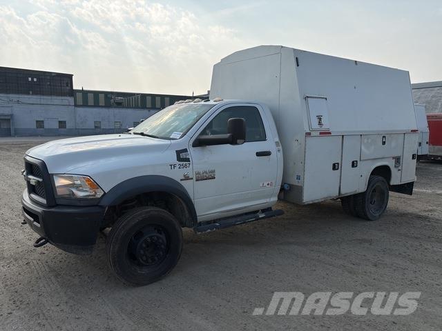 RAM 5500 Flakbilar/Pickuper