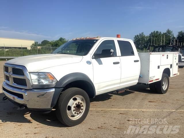 RAM 5500 Flakbilar/Pickuper