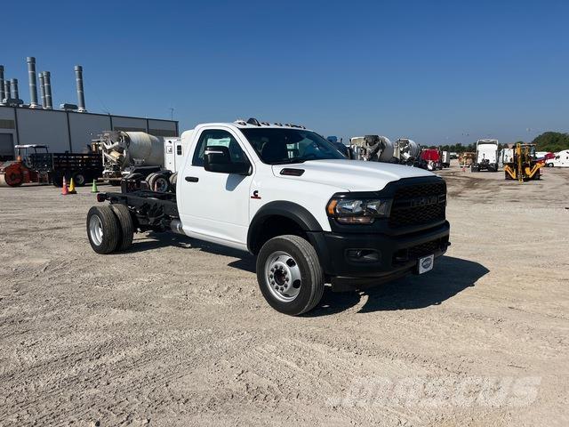 RAM 5500 Hytter och interiör